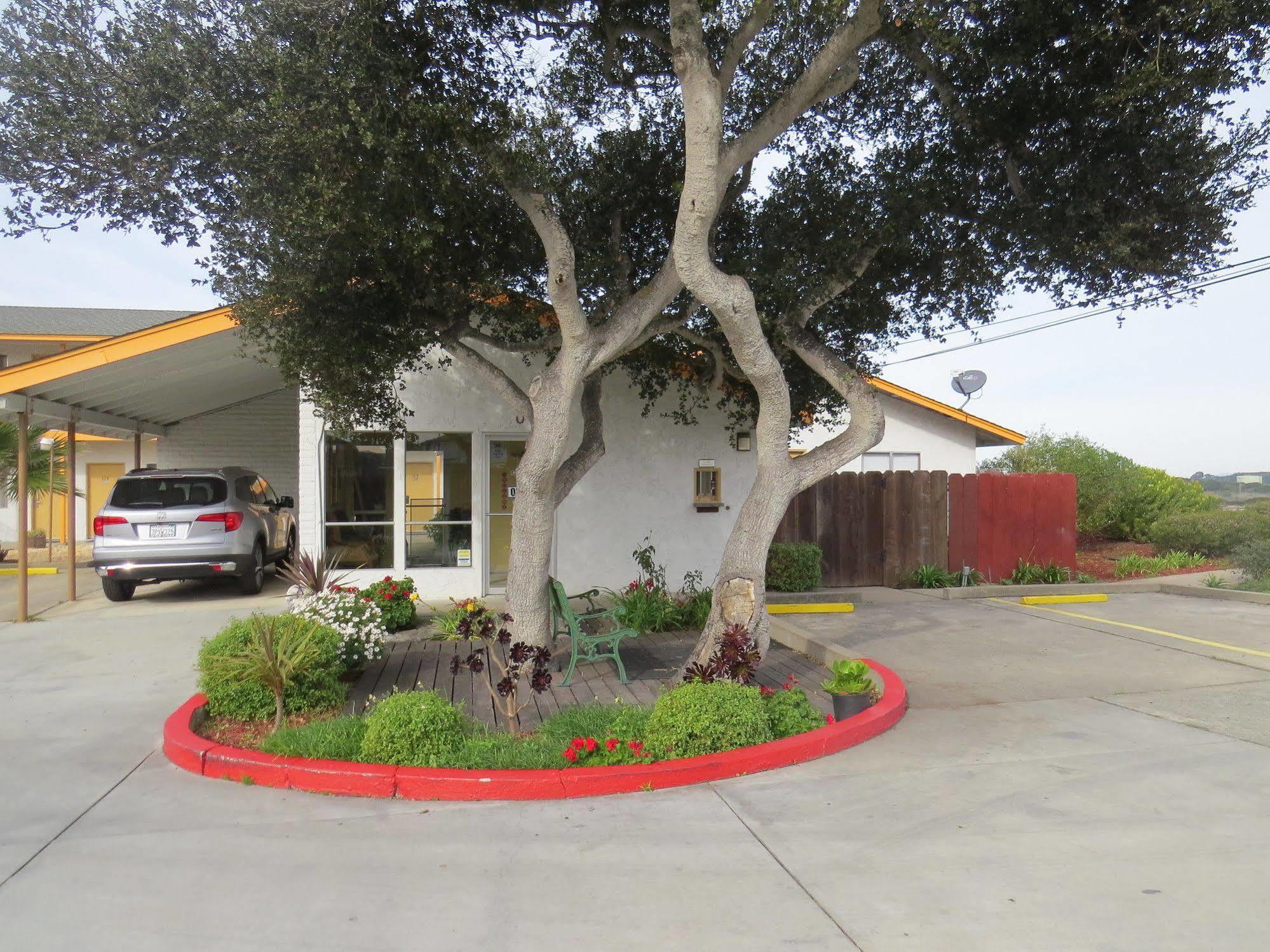 Laguna Lodge Marina Exterior foto